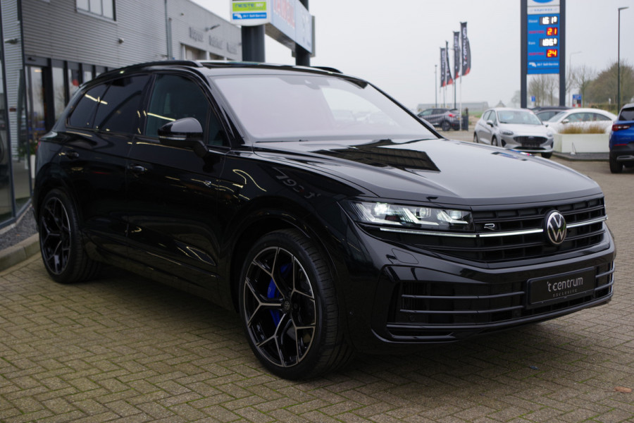 Volkswagen Touareg 3.0 TSi R 4MOTION 463 PK PHEV, Trekhaak, Panoramadak, Dynaudio, Massage