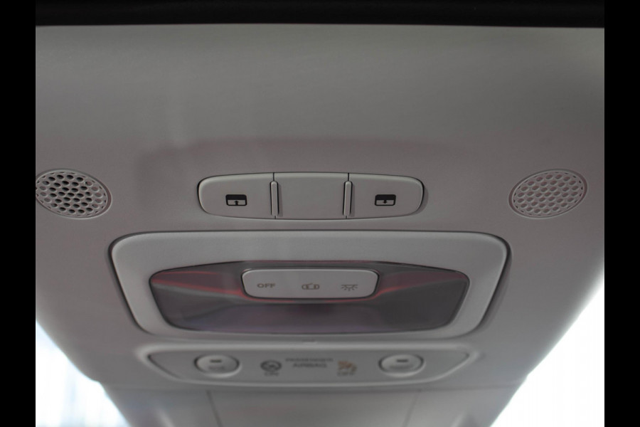 Fiat 500E RED Cabrio 42 kWh | Uit voorraad leverbaar ! | CarPlay | PDC |