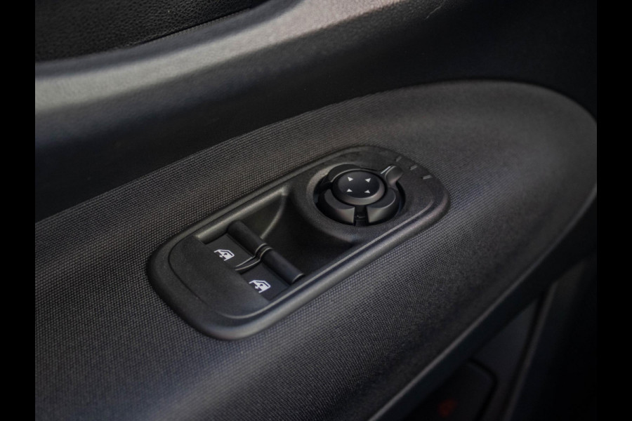 Fiat 500E RED Cabrio 42 kWh | Uit voorraad leverbaar ! | CarPlay | PDC |