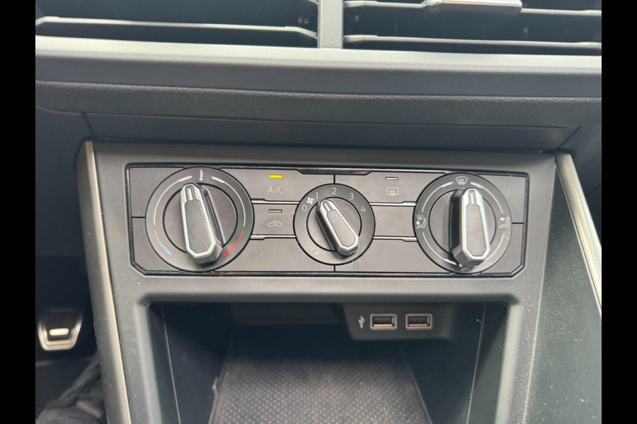 Volkswagen Polo 1.0 TSI 95 PK Panoram Navigatie PDC ACC Dodehoek