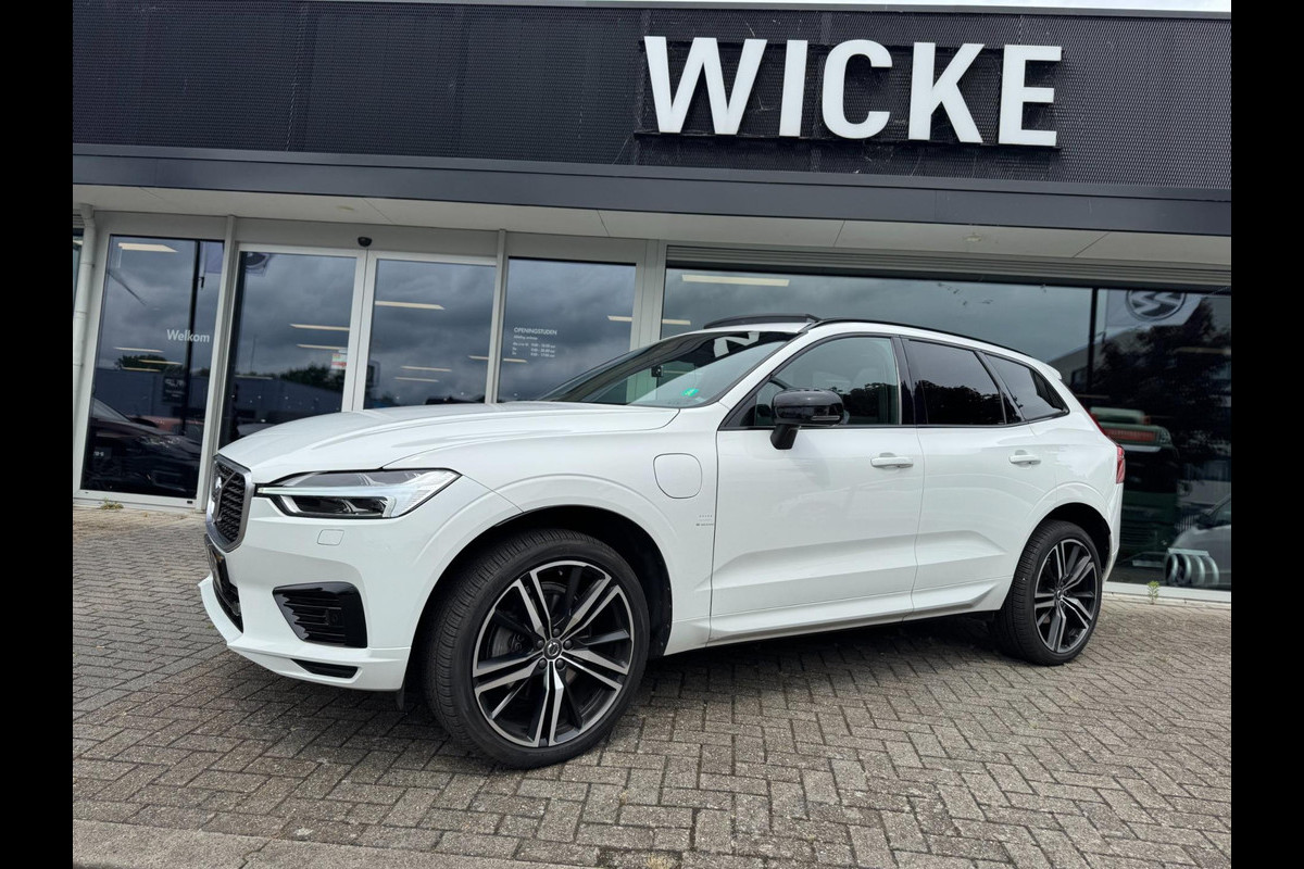 Volvo XC60 2.0 T8 Twin Engine AWD Inscription Pano Plug in Camera