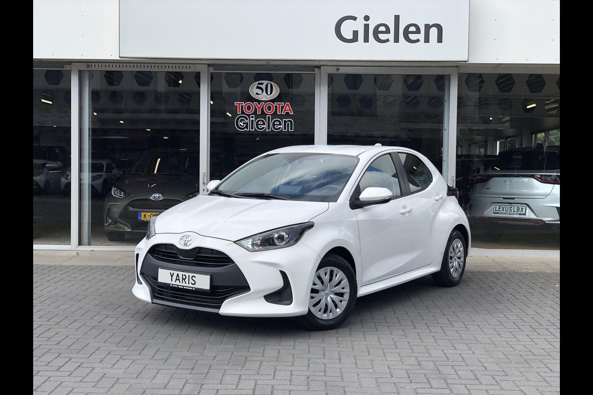 Toyota Yaris 1.0 VVT-i Active | Apple Carplay/Android auto, Licht en regensensor, Airco, Adaptive cruise control Toyota Yaris 1.0 VVT-i Active | Apple Carplay/Android auto, Licht en regensensor, Airco, Adaptive cruise control