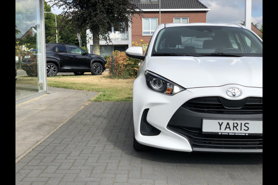 Toyota Yaris 1.0 VVT-i Active | Apple Carplay/Android auto, Licht en regensensor, Airco, Adaptive cruise control