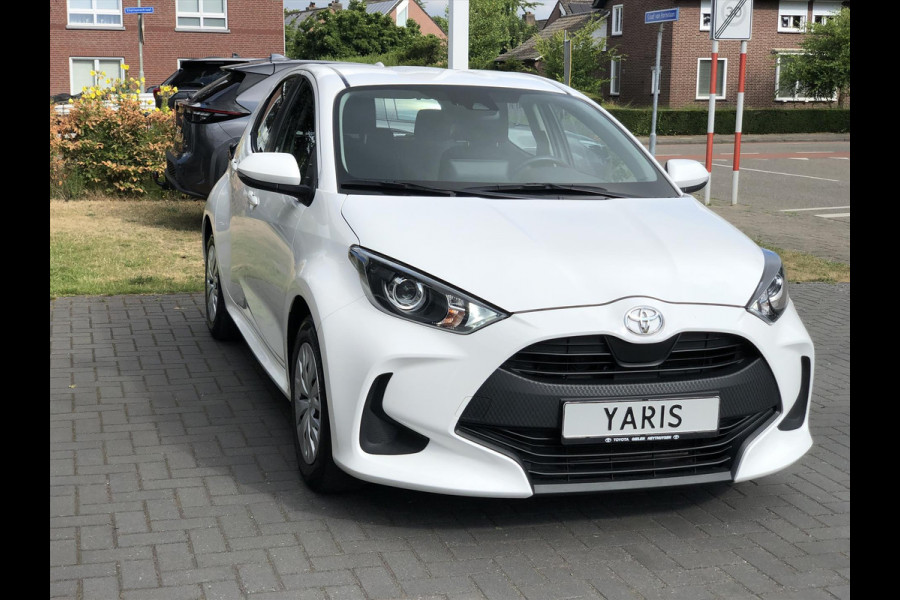 Toyota Yaris 1.0 VVT-i Active | Apple Carplay/Android auto, Licht en regensensor, Airco, Adaptive cruise control