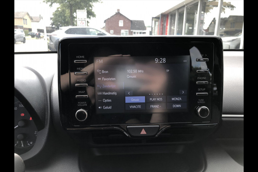 Toyota Yaris 1.0 VVT-i Active | Apple Carplay/Android auto, Licht en regensensor, Airco, Adaptive cruise control