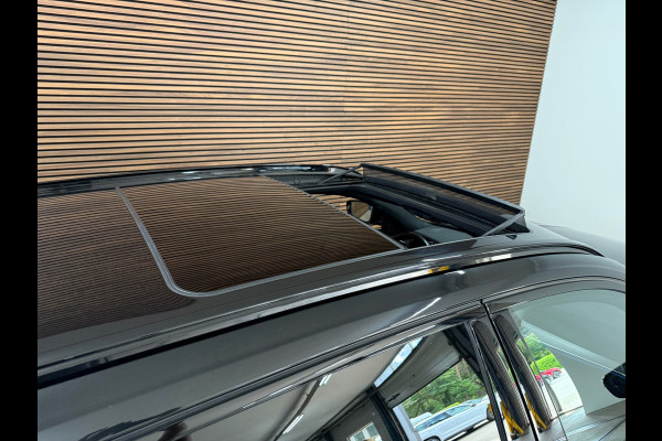 BMW 3 Serie Touring 330e High Executive M Sport | Pano | Sportstoelen | 19' inch | KANON !!