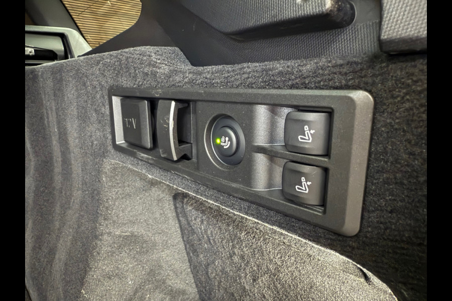 BMW 3 Serie Touring 330e High Executive M Sport | Pano | Sportstoelen | 19' inch | KANON !!