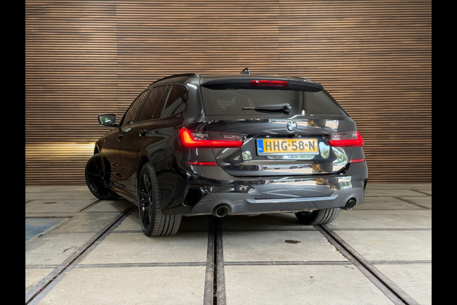 BMW 3 Serie Touring 330e High Executive M Sport | Pano | Sportstoelen | 19' inch | KANON !!