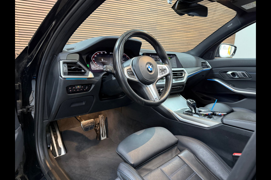 BMW 3 Serie Touring 330e High Executive M Sport | Pano | Sportstoelen | 19' inch | KANON !!