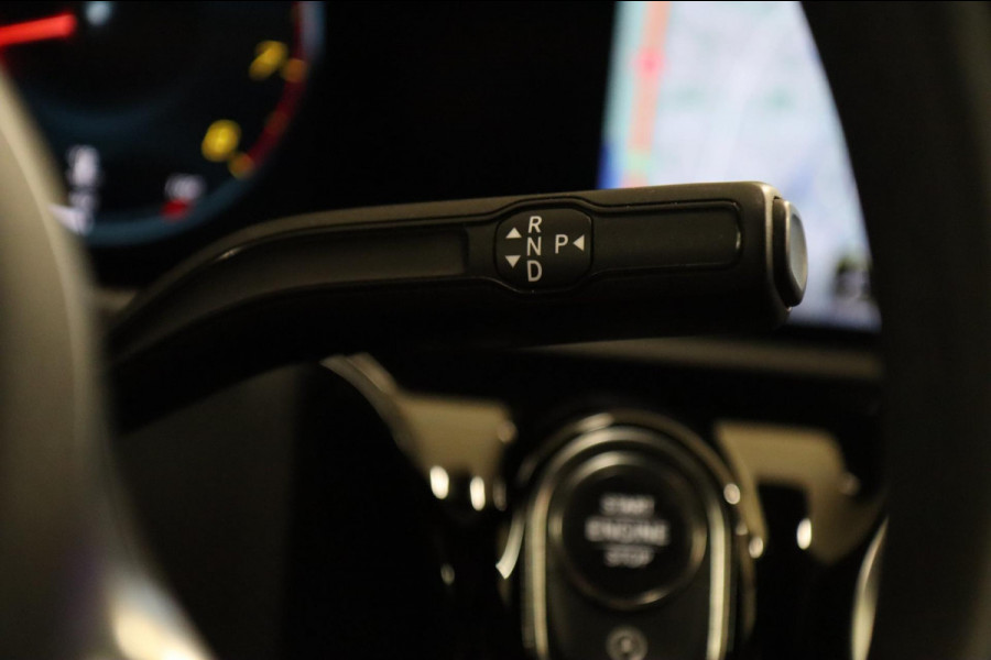 Mercedes-Benz CLA-Klasse 250 AMG /PANO/SFEERV/CAM/LANEASSIST/STOELV/BOMVOL