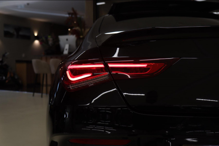 Mercedes-Benz CLA-Klasse 250 AMG /PANO/SFEERV/CAM/LANEASSIST/STOELV/BOMVOL
