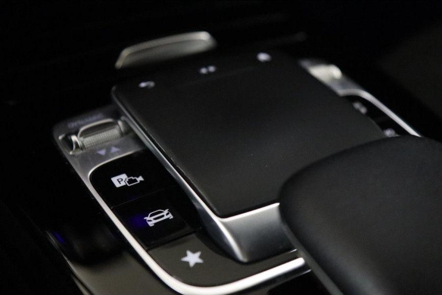 Mercedes-Benz CLA-Klasse 250 AMG /PANO/SFEERV/CAM/LANEASSIST/STOELV/BOMVOL