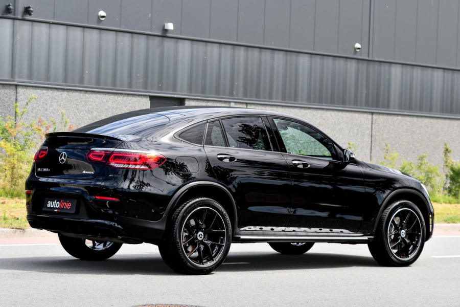 Mercedes-Benz GLC Coupé 300e 4MATIC AMG, BTW, Night ed. Pano, Digital, Memory, 360, Keyless, CarPlay, Sfeer!