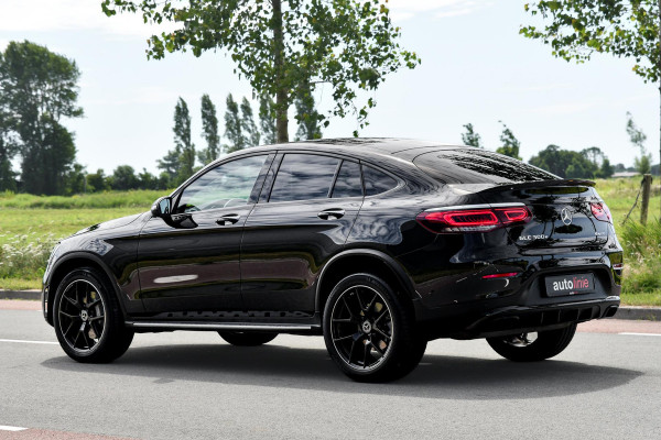 Mercedes-Benz GLC Coupé 300e 4MATIC AMG, BTW, Night ed. Pano, Digital, Memory, 360, Keyless, CarPlay, Sfeer!