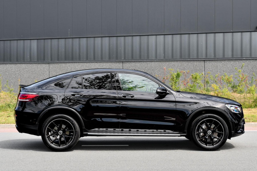 Mercedes-Benz GLC Coupé 300e 4MATIC AMG, BTW, Night ed. Pano, Digital, Memory, 360, Keyless, CarPlay, Sfeer!