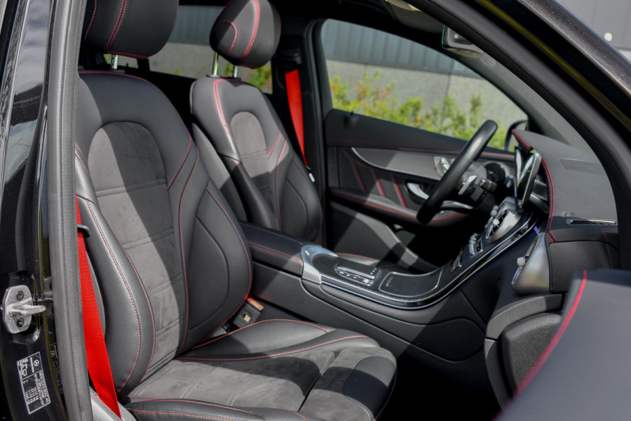 Mercedes-Benz GLC Coupé 300e 4MATIC AMG, BTW, Night ed. Pano, Digital, Memory, 360, Keyless, CarPlay, Sfeer!