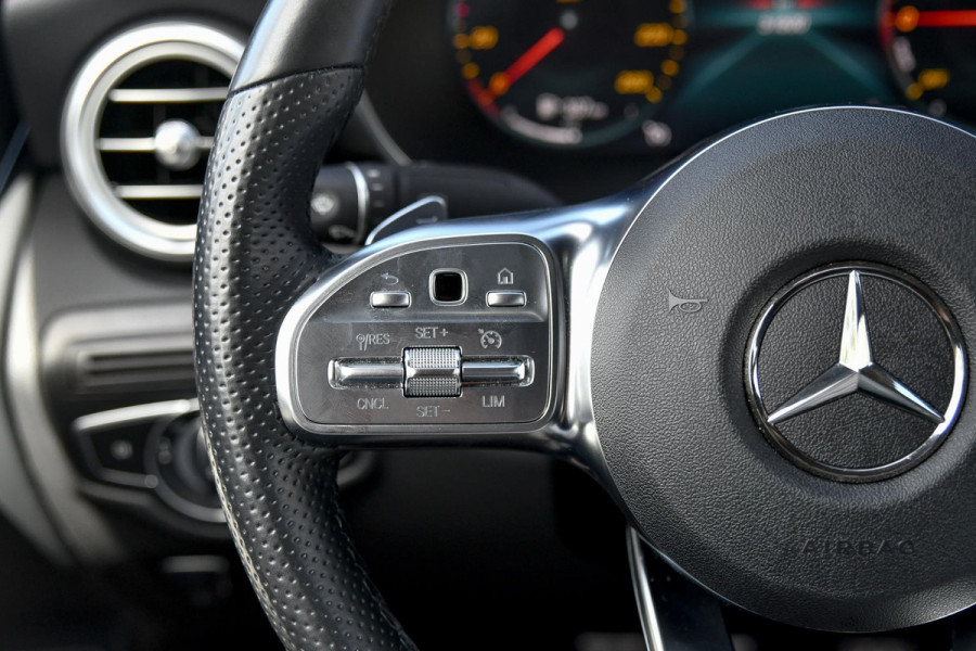 Mercedes-Benz GLC Coupé 300e 4MATIC AMG, BTW, Night ed. Pano, Digital, Memory, 360, Keyless, CarPlay, Sfeer!