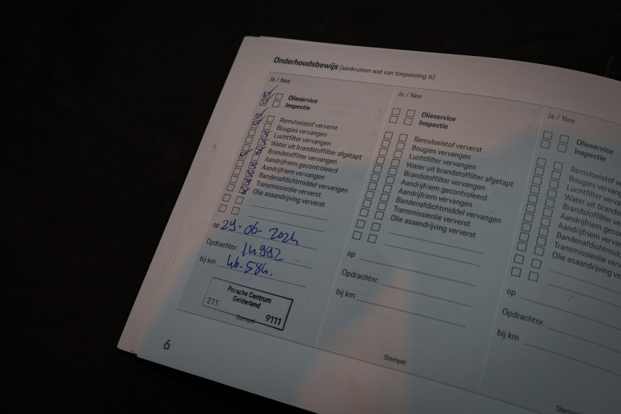 Porsche 911 Cabrio | 3.0 Carrera S | | NL AUTO | ADAPTIVE CRUISE | LIFTING | PDCC | 4 WIELBESTURING | SPORTCHRONO PAKKET + UITLAAT ZWART | A