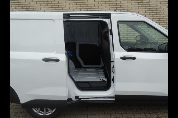 Ford Transit Courier 100 pk EcoBlue Trend Nieuw Model Trekhaak