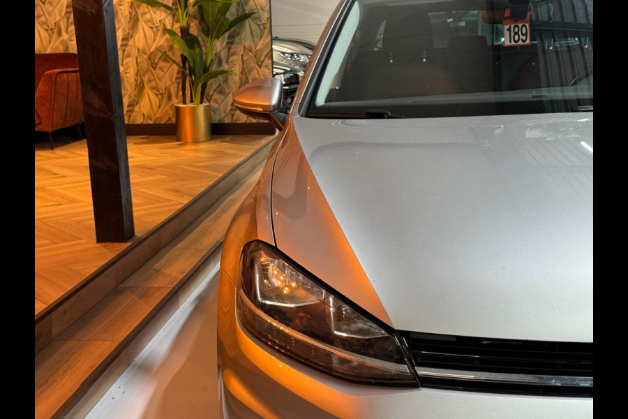 Volkswagen GOLF Variant 1.6 TDI Comfortline Garantie NAP Dealerondh Trekhaak CarPlay Massage Adoptieve Cruise Clima Navi Rijklaar