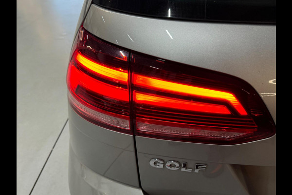 Volkswagen GOLF Variant 1.6 TDI Comfortline Garantie NAP Dealerondh Trekhaak CarPlay Massage Adoptieve Cruise Clima Navi Rijklaar