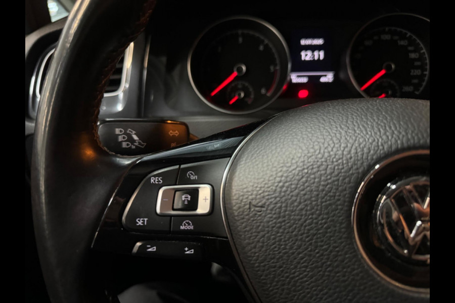 Volkswagen GOLF Variant 1.6 TDI Comfortline Garantie NAP Dealerondh Trekhaak CarPlay Massage Adoptieve Cruise Clima Navi Rijklaar