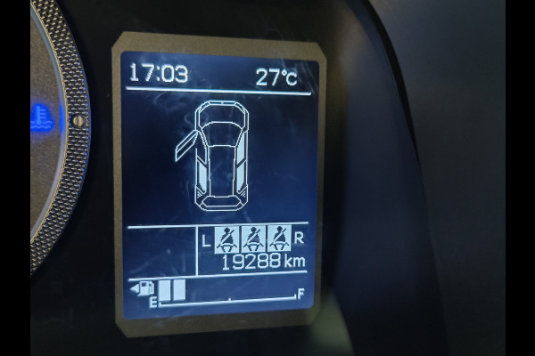 Suzuki Ignis 1.2 Smart Hybrid Comfort uit 2023 Rijklaar + 12 maanden Bovag-garantie Henk Jongen Auto's in Helmond,  al 50 jaar service zoals 't hoort!