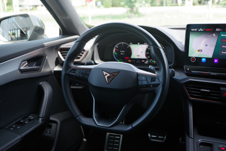 CUPRA Formentor 1.4 e-Hybrid VZ 245 PK Performance PHEV, DCC, Winterpakket, Camera