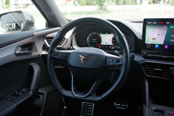 CUPRA Formentor 1.4 e-Hybrid VZ 245 PK Performance PHEV, DCC, Winterpakket, Camera