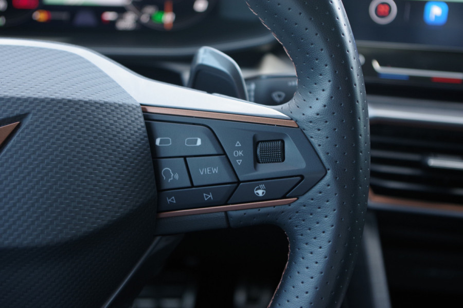 CUPRA Formentor 1.4 e-Hybrid VZ 245 PK Performance PHEV, DCC, Winterpakket, Camera