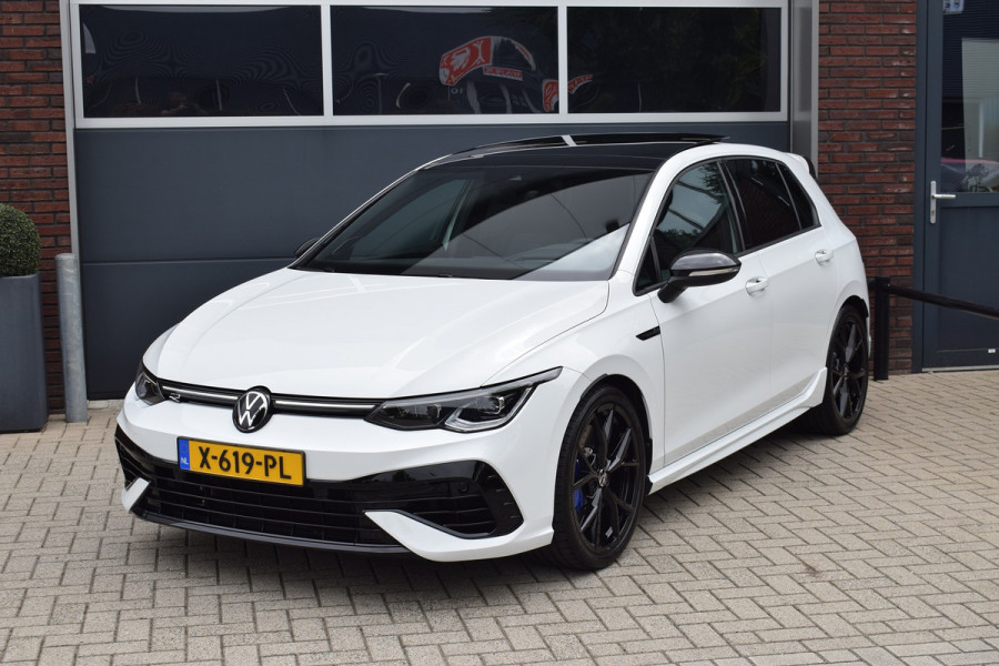 Volkswagen Golf R Performance 2.0 TSI 333pk 4-Motion | Origineel NL | Akrapovič