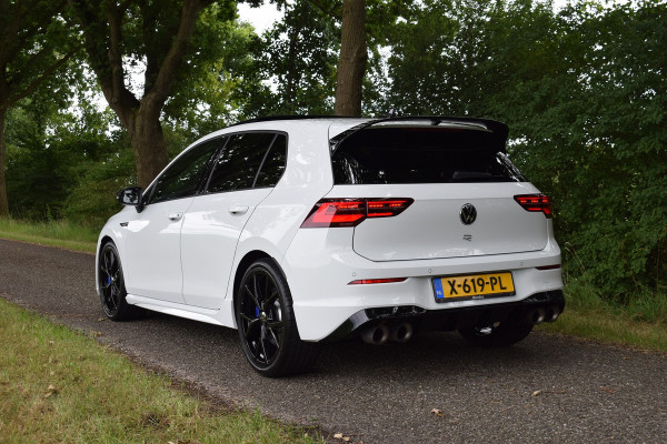 Volkswagen Golf R Performance 2.0 TSI 333pk 4-Motion | Origineel NL | Akrapovič