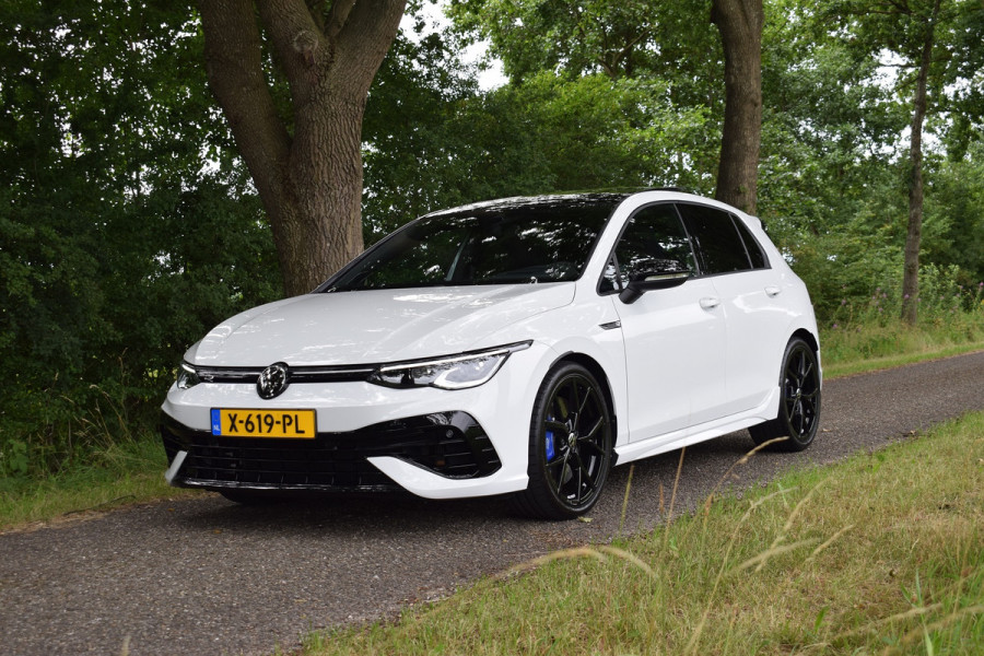 Volkswagen Golf R Performance 2.0 TSI 333pk 4-Motion | Origineel NL | Akrapovič