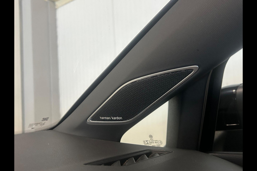 Volkswagen Golf 2.0 TSI GTI | PANO | IQ LIGHTS | MISTLAMPEN | HARMAN KARDON