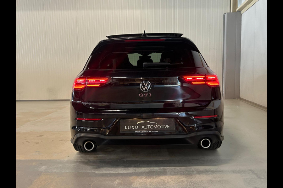 Volkswagen Golf 2.0 TSI GTI | PANO | IQ LIGHTS | MISTLAMPEN | HARMAN KARDON