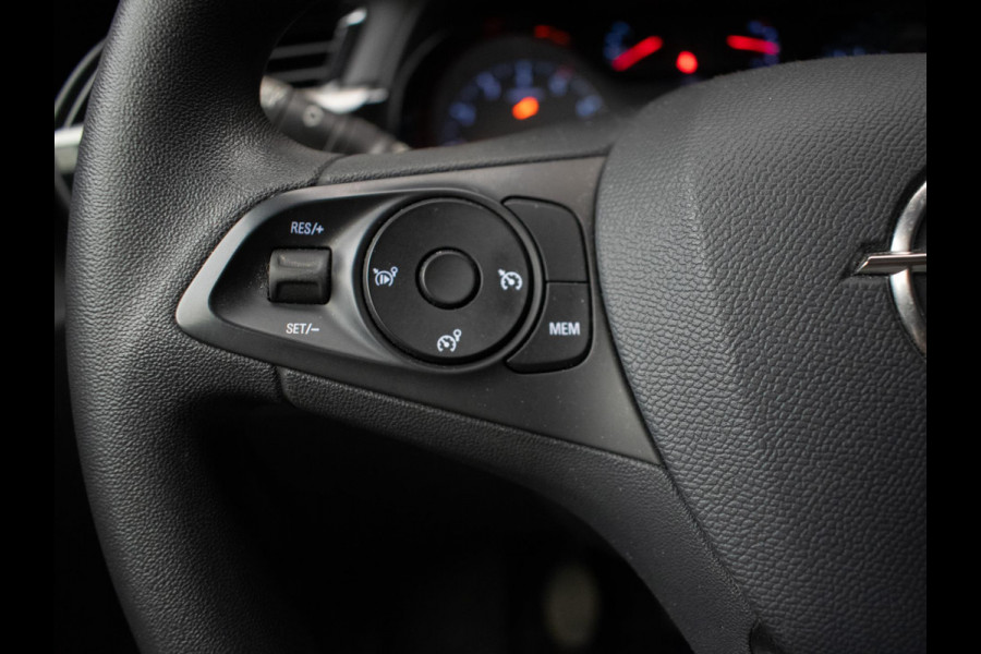 Opel Corsa 1.2 Edition Sport (APPLE CARPLAY,NAVI,CRUISE,LANE ASSIST,BLACKPACK,BLUETOOTH,SPORTSTOELEN,NIEUWE APK,NETTE STAAT)