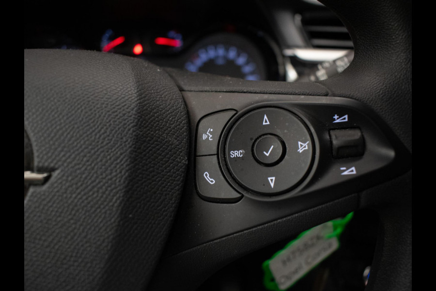 Opel Corsa 1.2 Edition Sport (APPLE CARPLAY,NAVI,CRUISE,LANE ASSIST,BLACKPACK,BLUETOOTH,SPORTSTOELEN,NIEUWE APK,NETTE STAAT)
