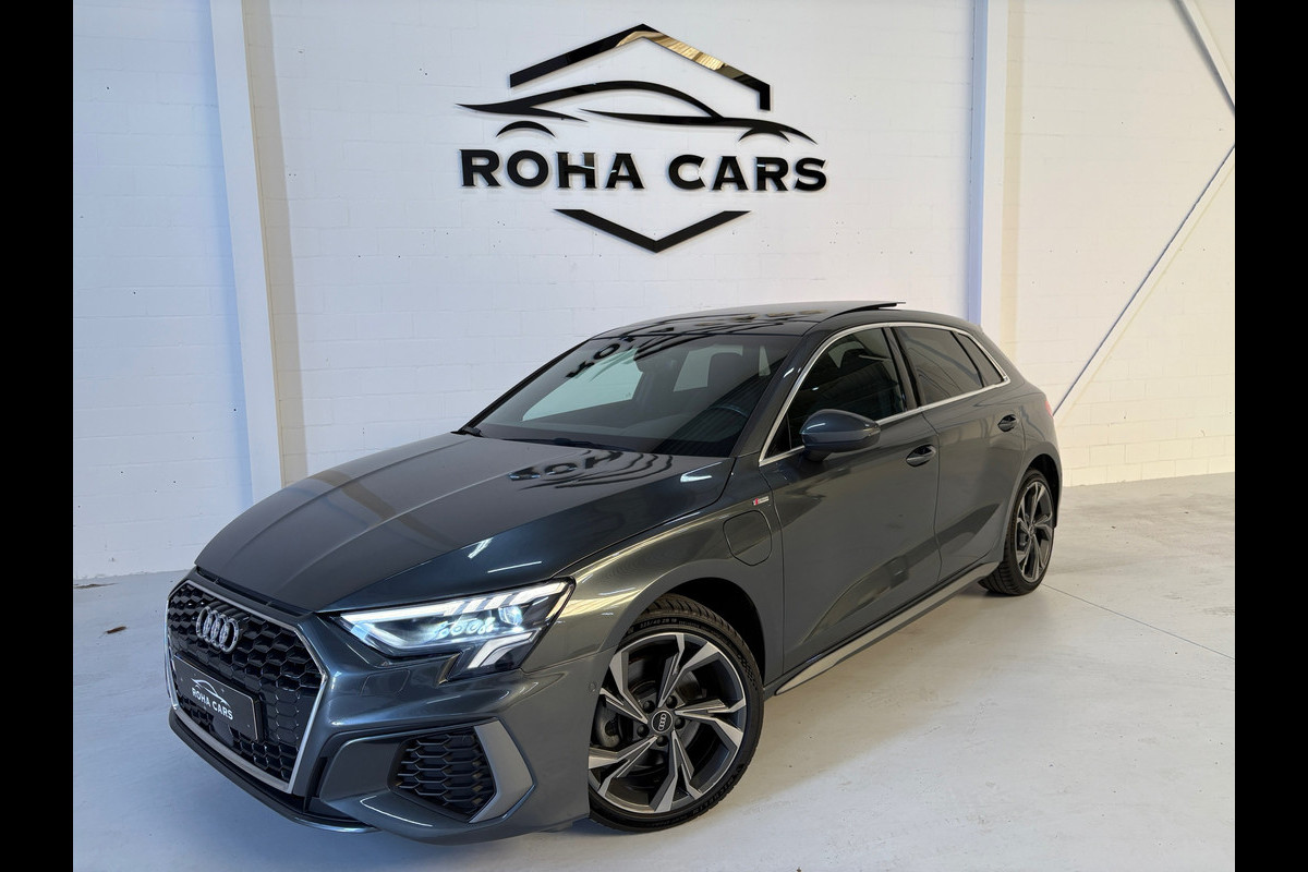 Audi A3 Sportback 40 TFSI e 3x S line panorama Audi A3 Sportback 40 TFSI e 3x S line panorama