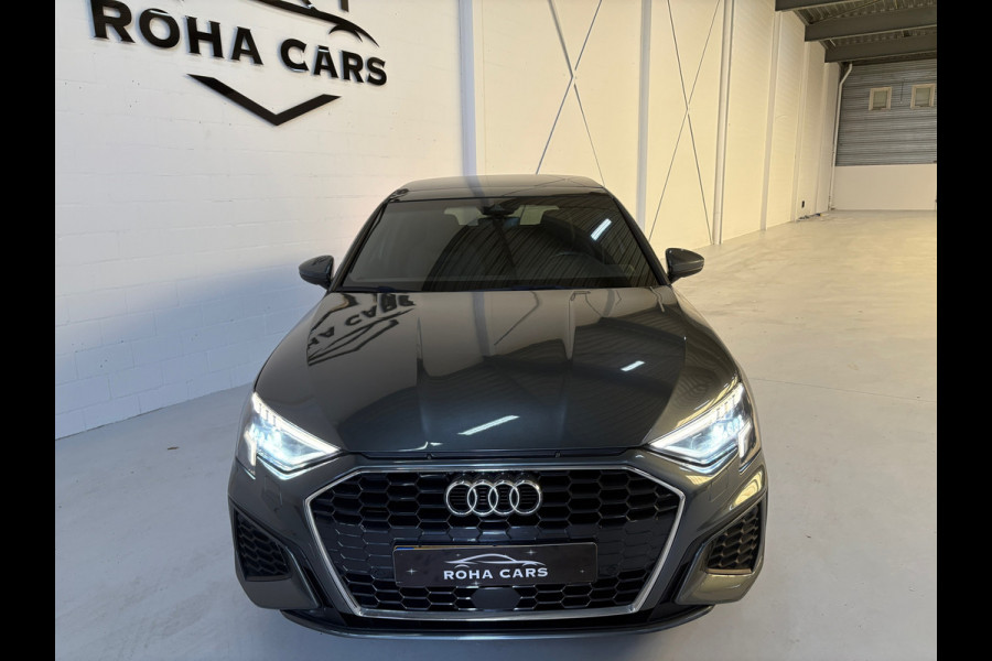 Audi A3 Sportback 40 TFSI e 3x S line panorama