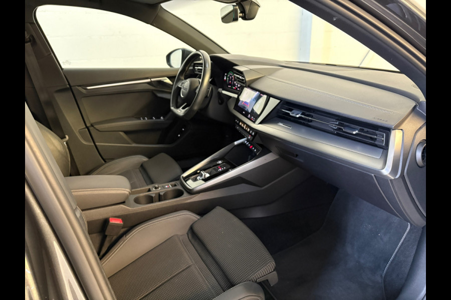Audi A3 Sportback 40 TFSI e 3x S line panorama