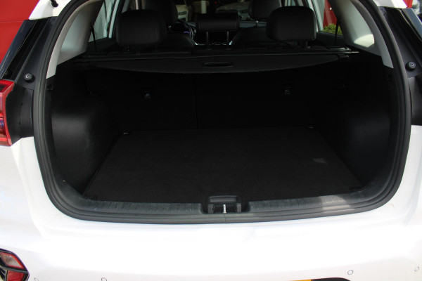 Kia Niro 1.6 GDi 142PK AUTOMAAT Hybrid DYNAMICLINE | NAVIGATIE | APPLE CARPLAY/ANDROID AUTO | ACHTERUITRIJ CAMERA | DAB+ RADIO | CLIMATE CONTROL | LANE ASSIST |