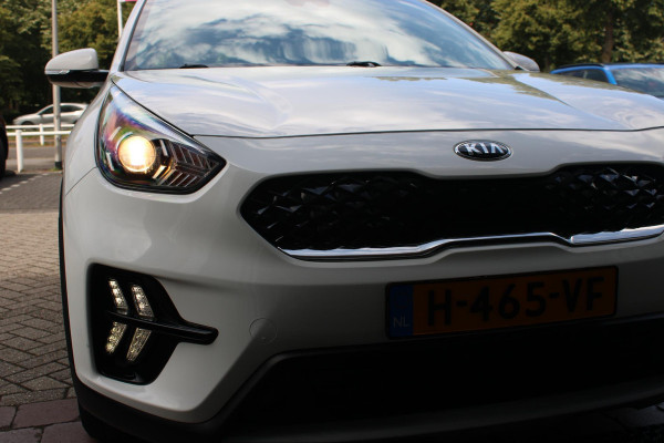 Kia Niro 1.6 GDi 142PK AUTOMAAT Hybrid DYNAMICLINE | NAVIGATIE | APPLE CARPLAY/ANDROID AUTO | ACHTERUITRIJ CAMERA | DAB+ RADIO | CLIMATE CONTROL | LANE ASSIST |