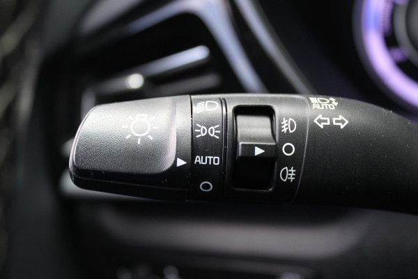 Kia Niro 1.6 GDi 142PK AUTOMAAT Hybrid DYNAMICLINE | NAVIGATIE | APPLE CARPLAY/ANDROID AUTO | ACHTERUITRIJ CAMERA | DAB+ RADIO | CLIMATE CONTROL | LANE ASSIST |