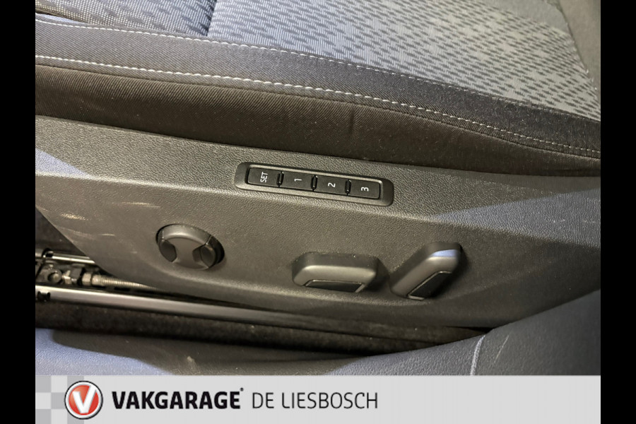 Škoda Octavia Combi 1.4 TSI iV PHEV Business Edition / head-up / elektrische stoel verstelling + stoelverwarming