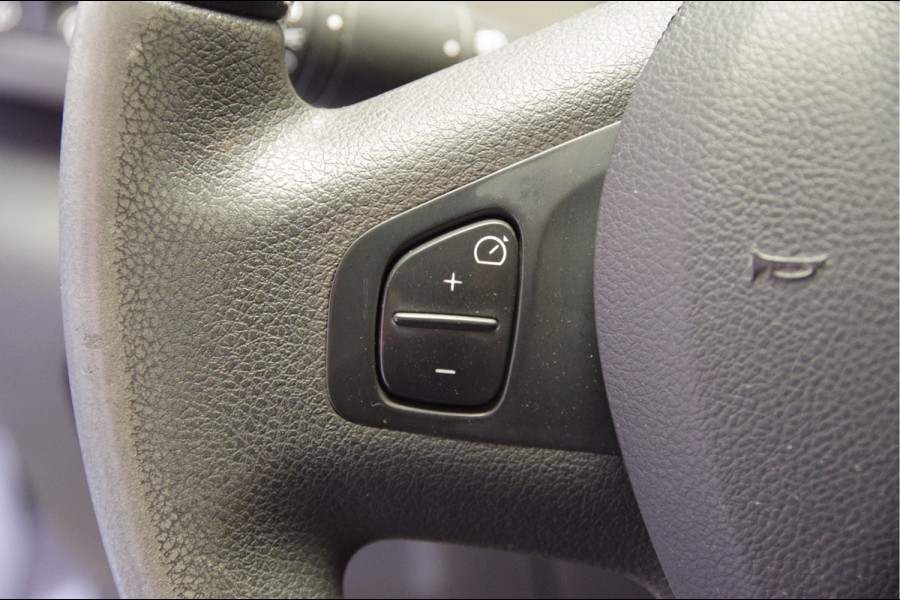 Renault Trafic 1.6 dCi T29 L2 LUXE 1E EIGENAAR, TREKHAAK, CAMERA, NAVI, CRUISE, CLIMA, PARKEERSENSOREN, NL AUTO, NAP