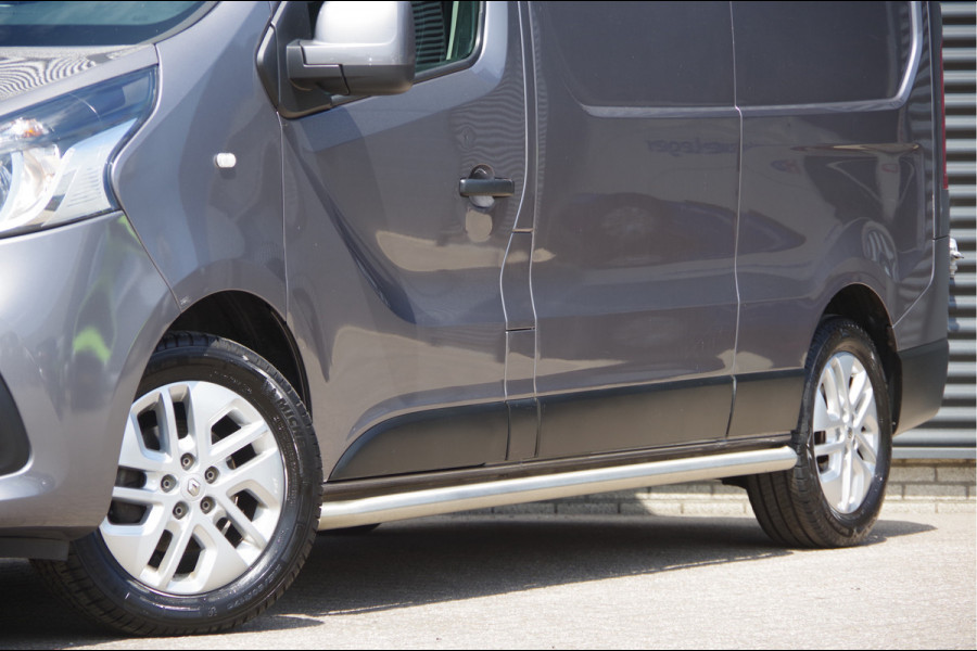 Renault Trafic 1.6 dCi T29 L2 LUXE 1E EIGENAAR, TREKHAAK, CAMERA, NAVI, CRUISE, CLIMA, PARKEERSENSOREN, NL AUTO, NAP
