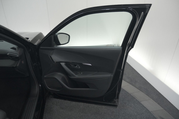 Peugeot 2008 Hybrid 136 e-DCS6 Allure | 360 Camera | Adaptieve Cruise Control | Dodehoekdetectie | Navigatie