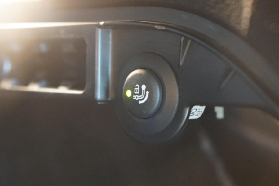 BMW X3 sDrive20i Centennial High Executive M SPORT / TREKHAAK ELEKTRISCH / INDIVIDUAL / CAMERA
