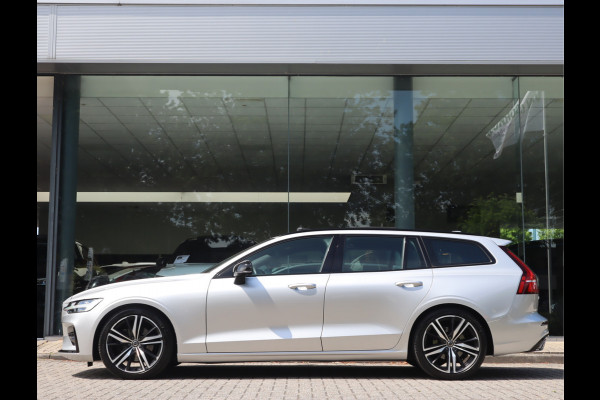 Volvo V60 2.0 T4 R-Design / Panoramadak / Trekhaak