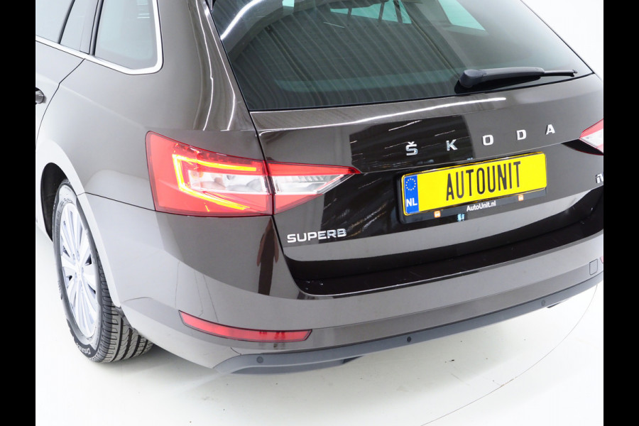 Škoda Superb Combi 1.4 TSI iV Business Edition Plus | Panoramadak | Trekhaak | Canton | Keyless | Adaptive Cruise | Carplay